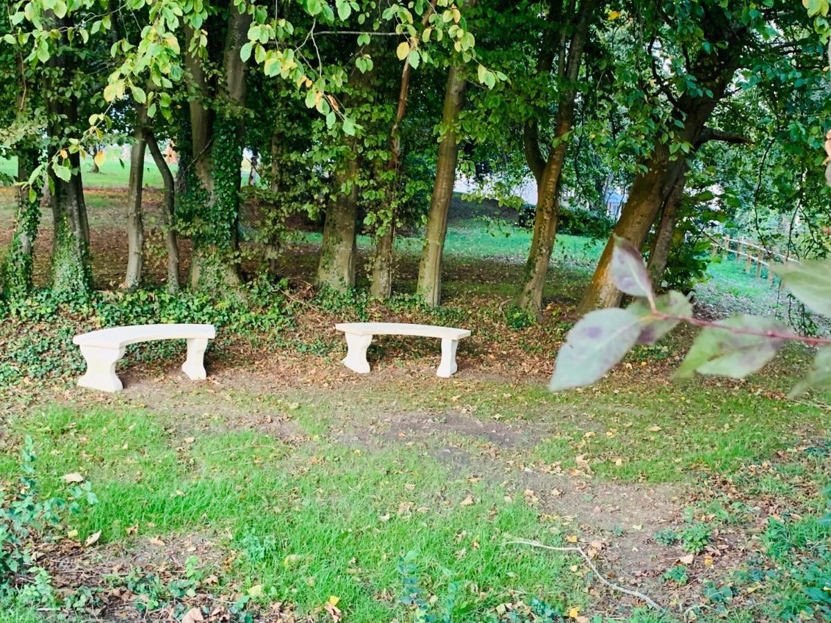 Gite Du Parc Du Moulin Du Pre Bavent Exterior photo